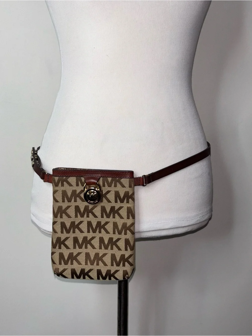 Michael Kors Brown MK Signature Fanny Pack Belt Bag Leather Strap Size M